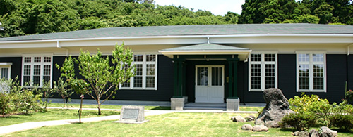 大島藤倉学園建物